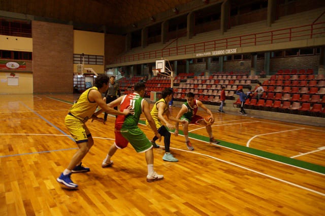 Esta noche Básquetbol en el Estadio